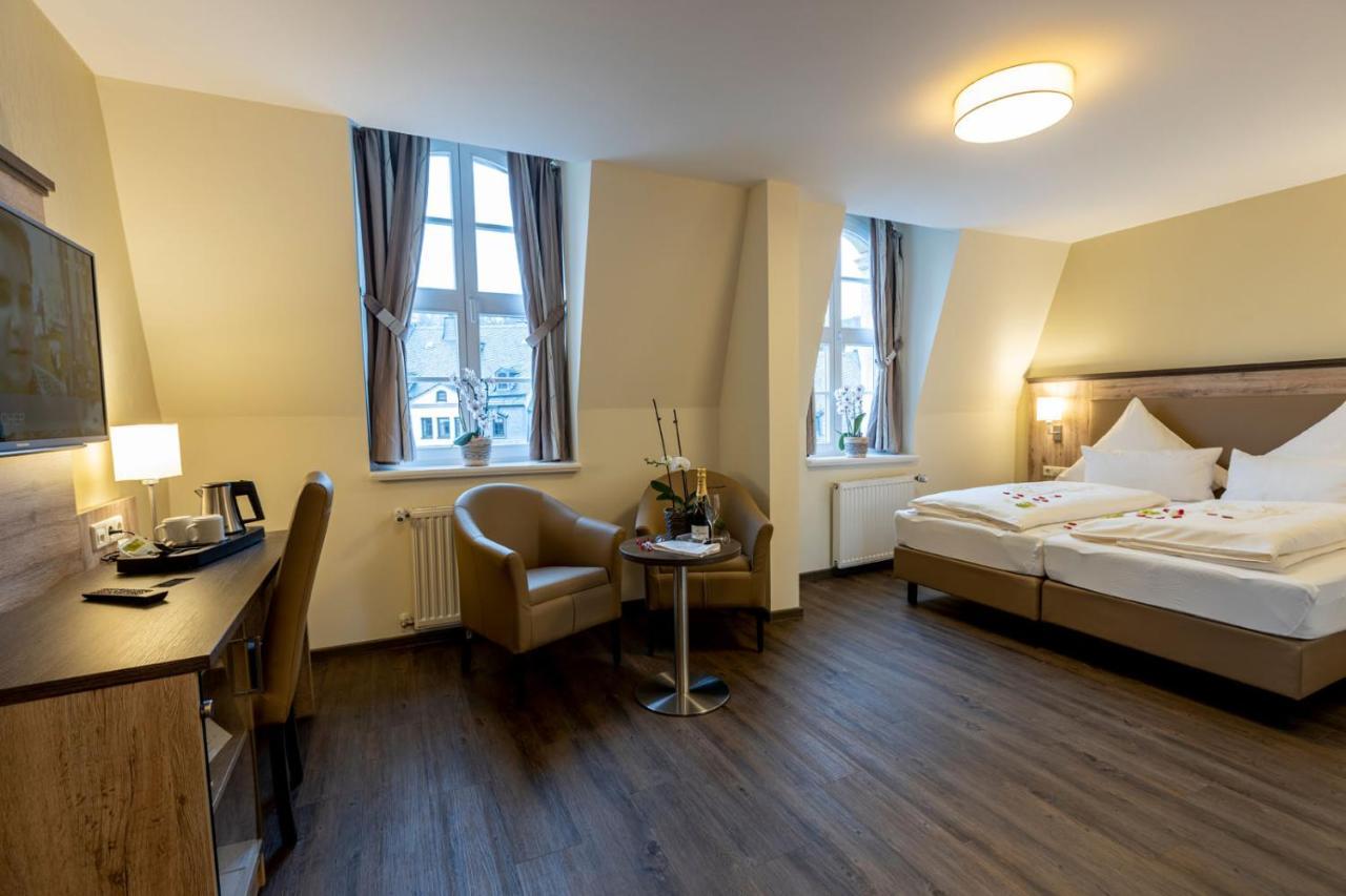 Hotel Ratskeller Schwarzenberg Schwarzenberg  Dış mekan fotoğraf