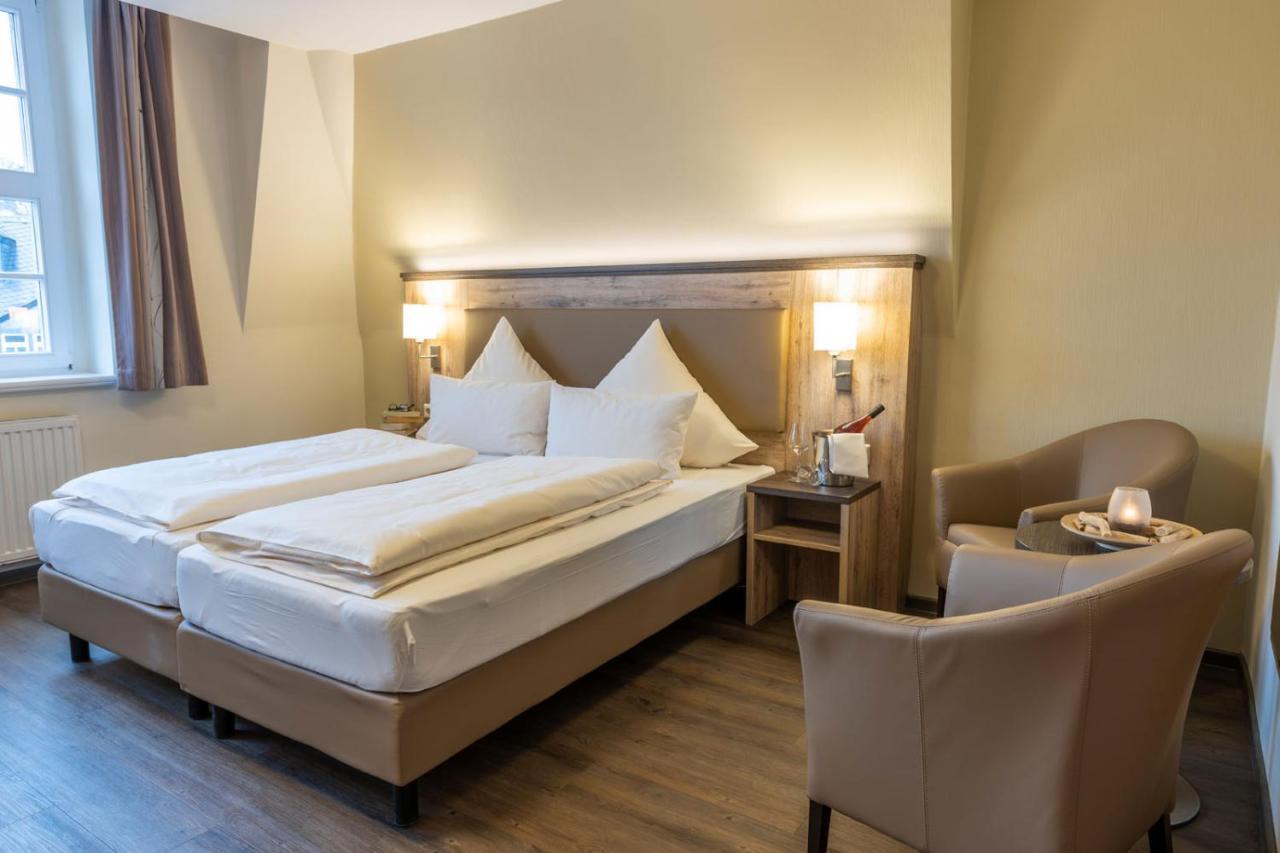Hotel Ratskeller Schwarzenberg Schwarzenberg  Dış mekan fotoğraf
