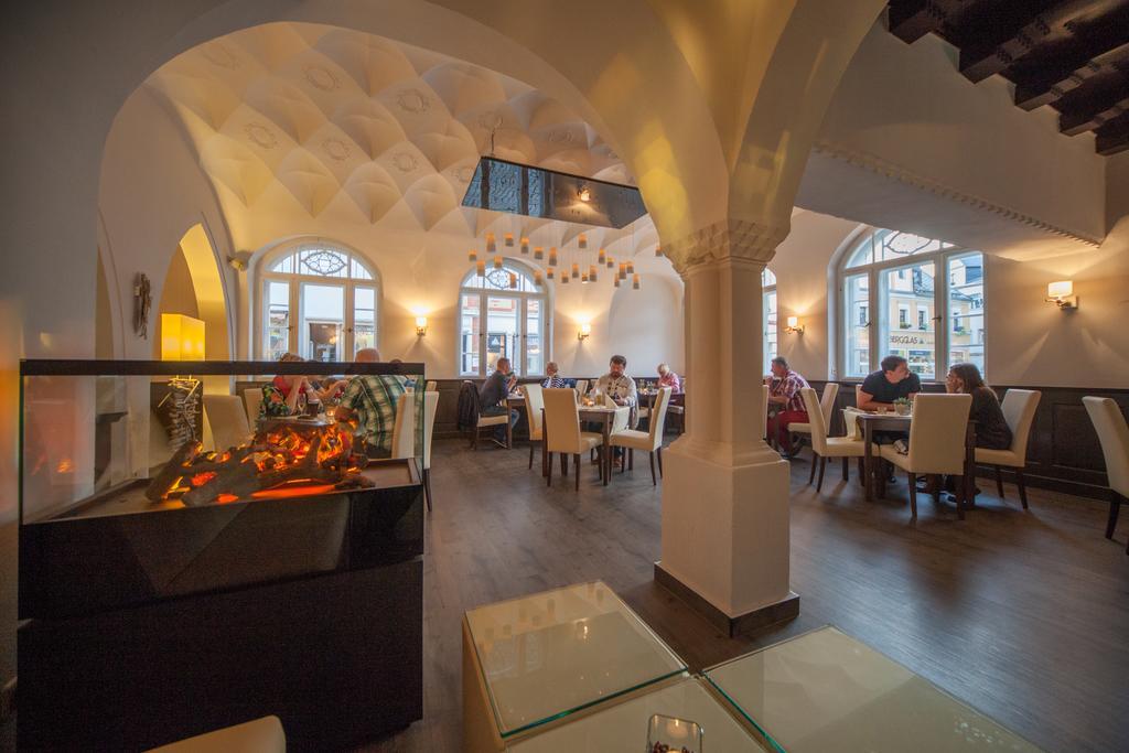 Hotel Ratskeller Schwarzenberg Schwarzenberg  Dış mekan fotoğraf