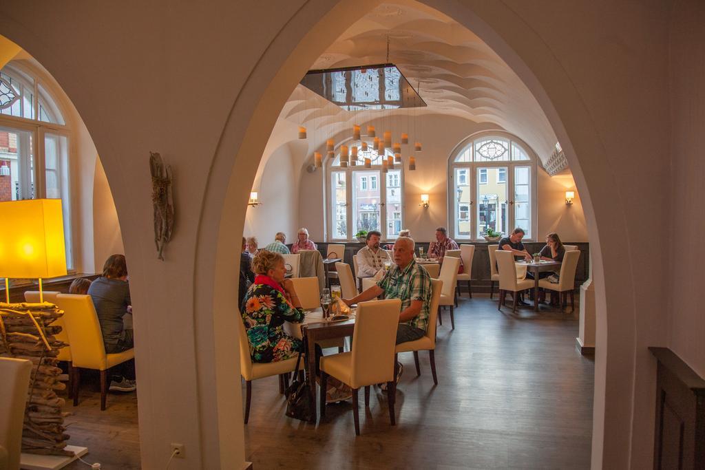 Hotel Ratskeller Schwarzenberg Schwarzenberg  Dış mekan fotoğraf