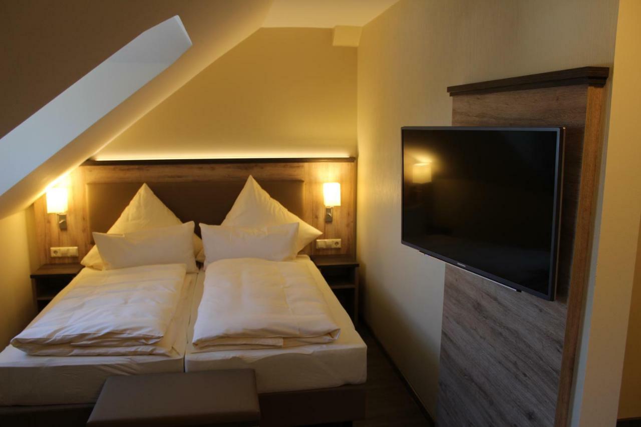 Hotel Ratskeller Schwarzenberg Schwarzenberg  Dış mekan fotoğraf